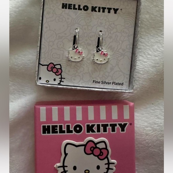 Sanrio Hello Kitty Brass Flash Silver Plated Pink Crystal Charm Hoop Earrings - Picture 5 of 7